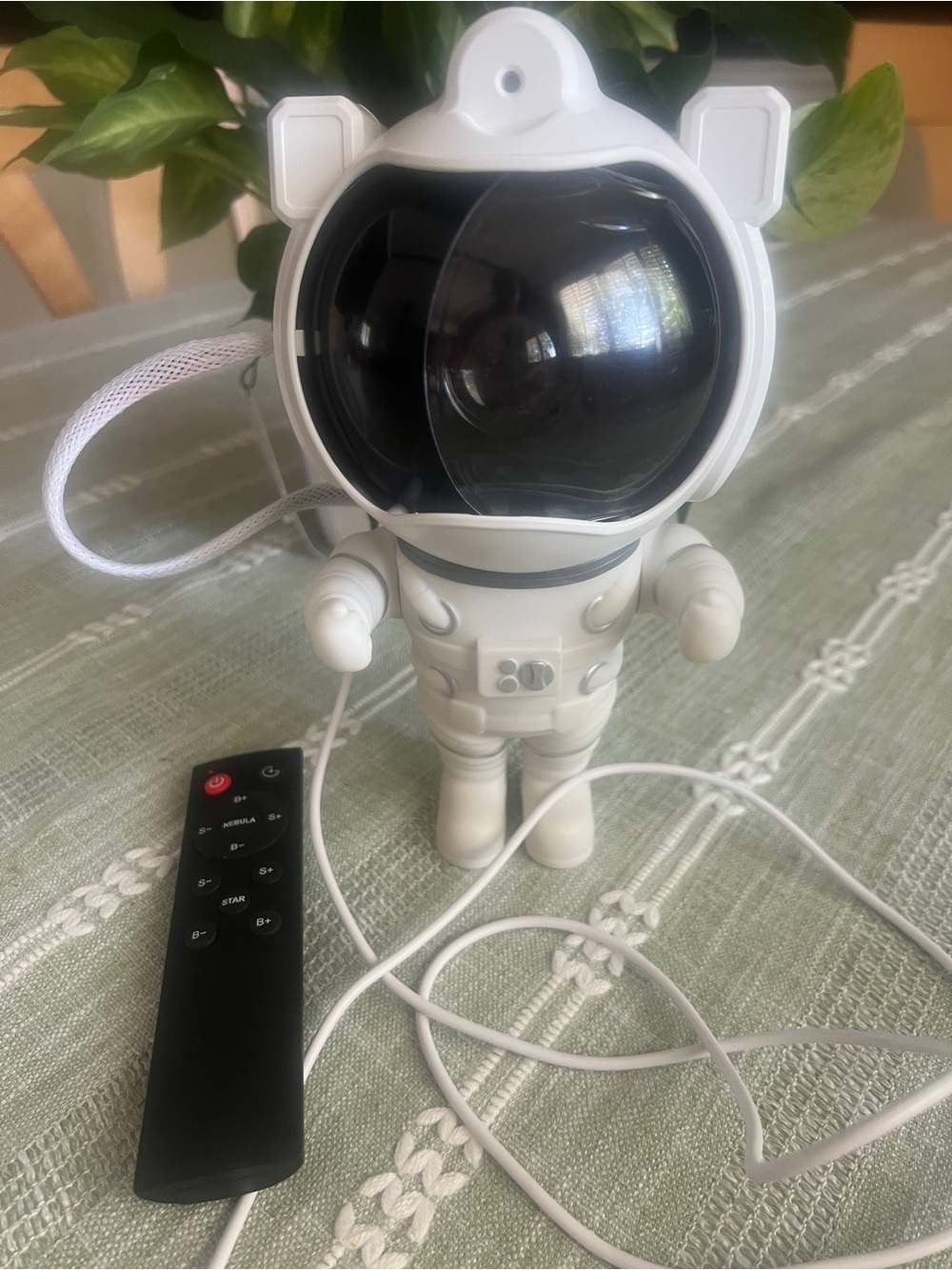 Kids Astronaut Galaxy/Star Night Light Projector with remote